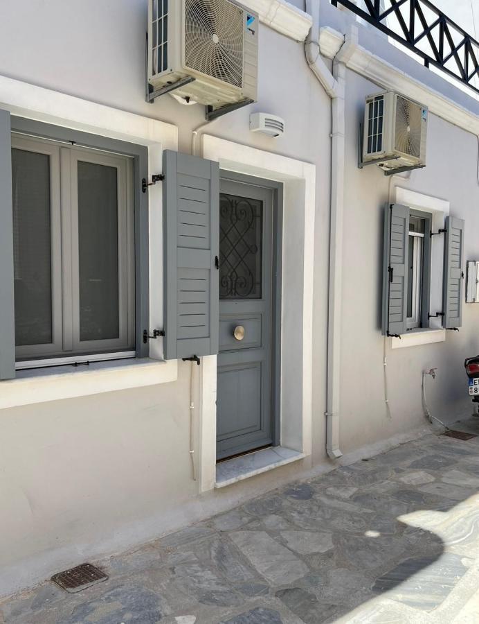 Thania'S House ,4 Minutes From The Center Of Hermoulis Ermoupoli Bagian luar foto