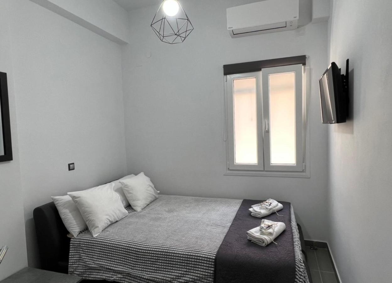 Thania'S House ,4 Minutes From The Center Of Hermoulis Ermoupoli Bagian luar foto